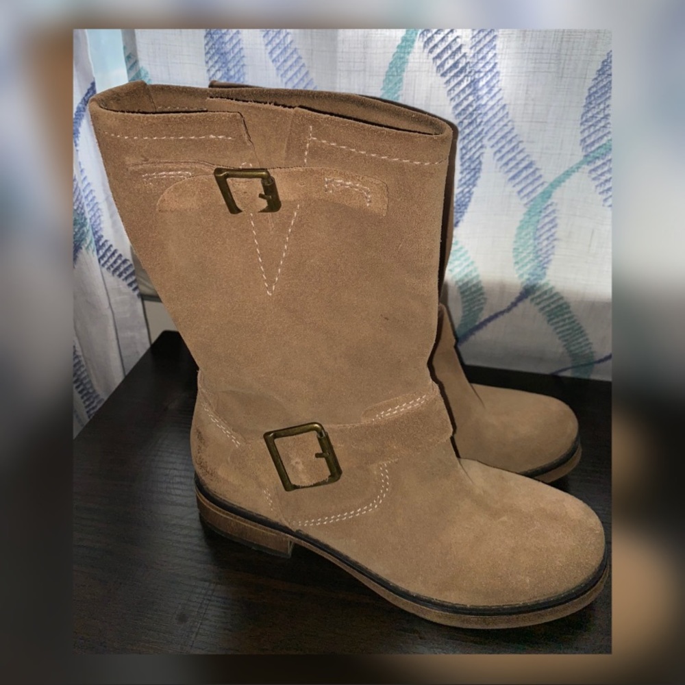 American Eagle Outfitters Slouchy Boots Sz 6